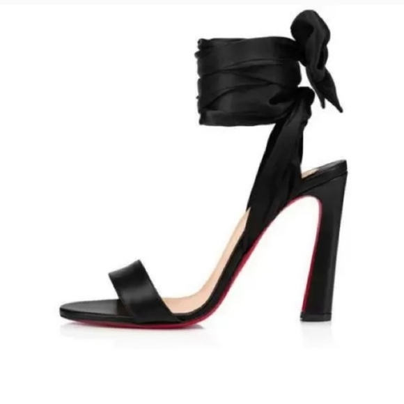 Christian Louboutin heels - Picture 2 of 9